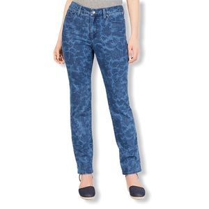 Charter Club Lexington Straight  Jeans